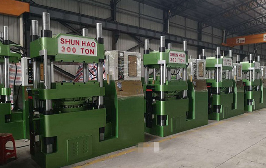 Shunhao Melamine: میلامین کراکری 300 ٹن کے لیے اپ ڈیٹ کرنے والی مشینیں۔