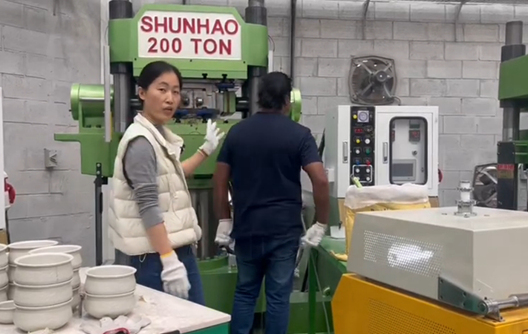 اعلیٰ کوالٹی میلمین ڈنر ویئر کیسے بنائیں؟